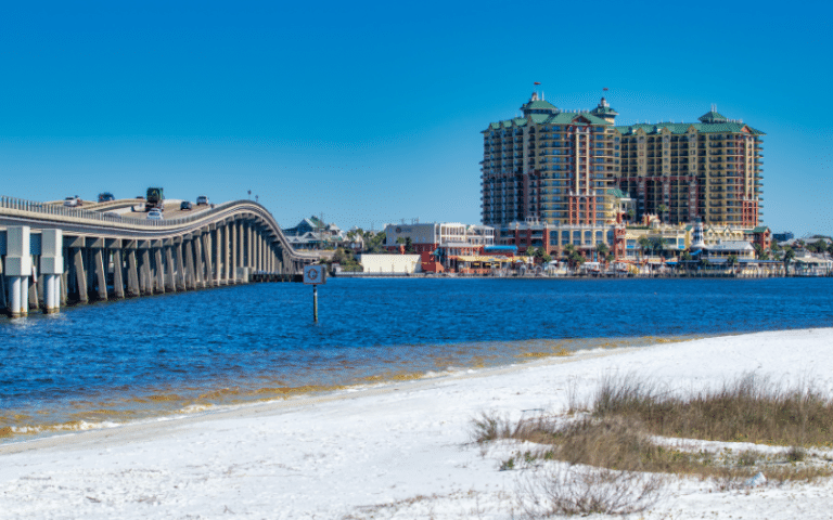 Best Places to Paddle Board in Destin