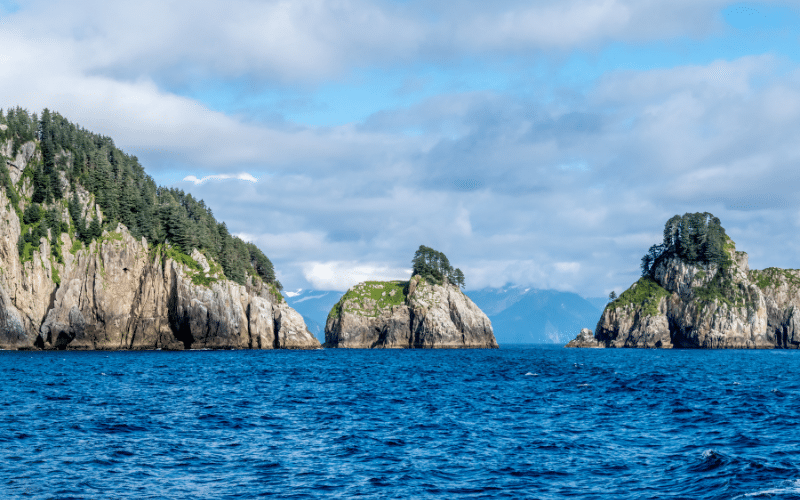 Best Places to Paddle Board in Alaska