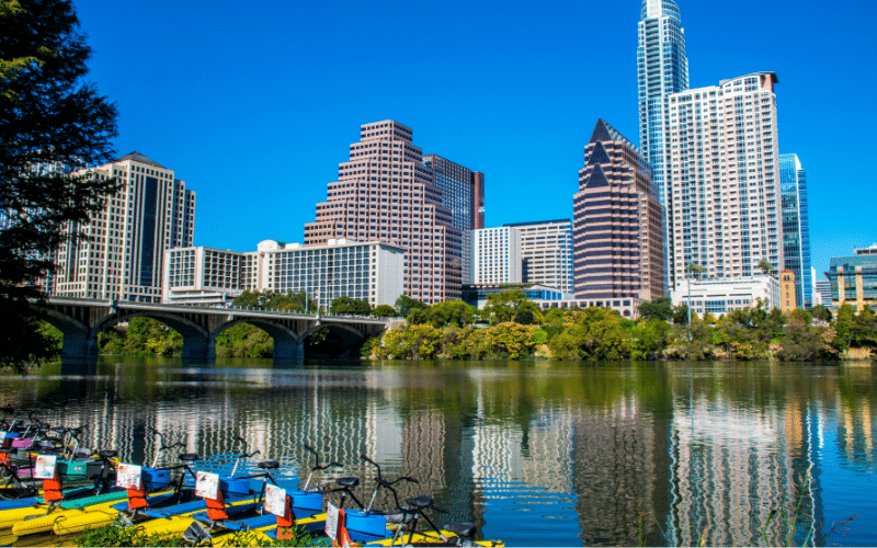 Best Places to Paddle Board in Austin
