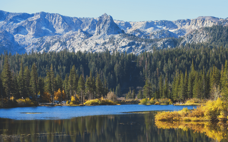 Best Places to Paddle Board in Mammoth Lakes