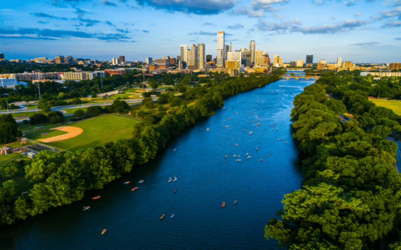 Best Places to Paddle Board in Zilker Park
