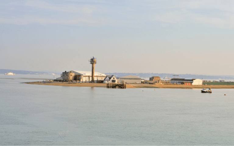 Best Places to Paddle Board in Hampshire, UK