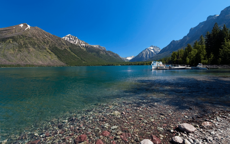 Best Places to Paddle Board in Glacier, CAN