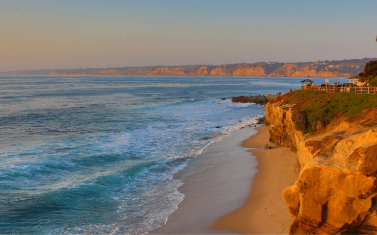 Best Places to Paddle Board in La Jolla, CA