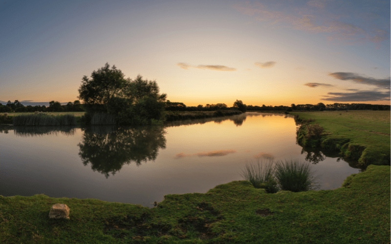 Best Places to Paddle Board in Cotswolds, UK