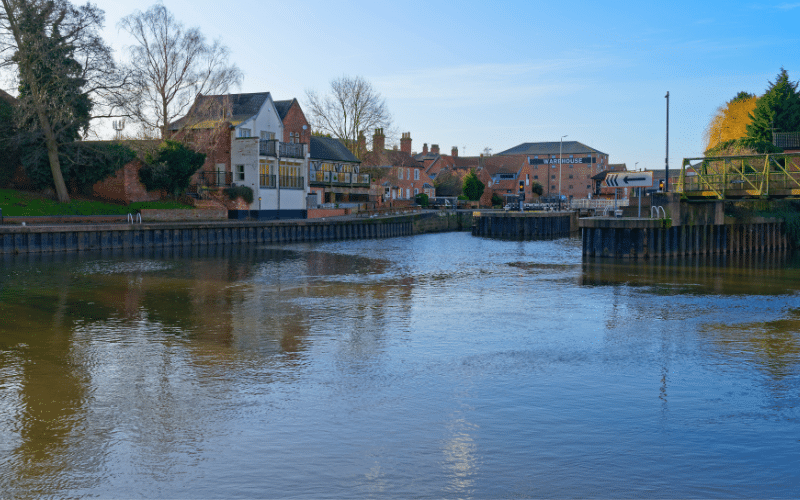 Best Places to Paddle Board in Nottingham, UK