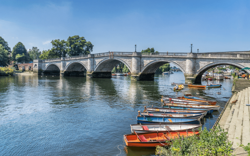 Best Places to Paddle Board in Richmond, UK