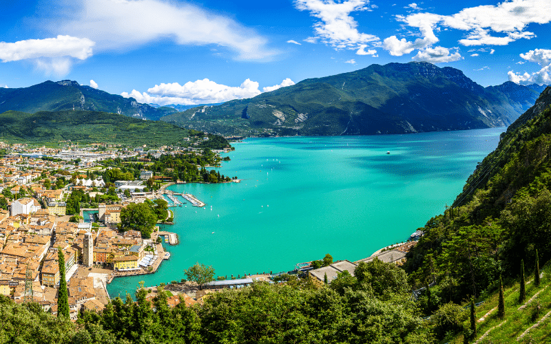 Best Places to Paddle Board in Italy