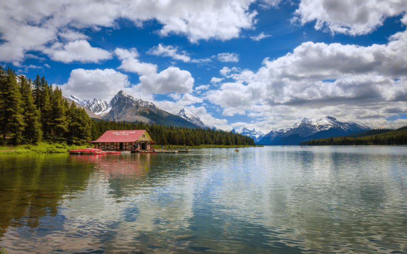 Maligne Lake